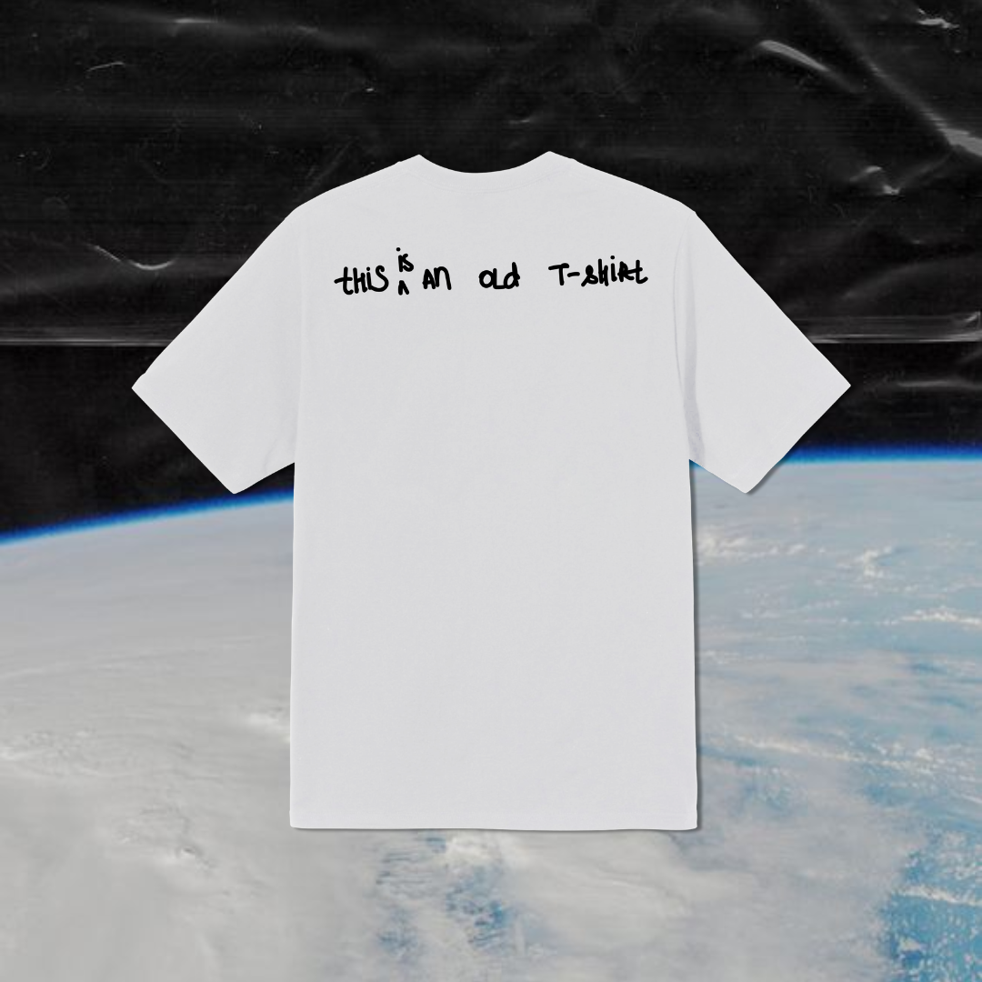 "Lonely virgin Virgin club"(Unisex) Oversized T