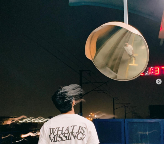 "What is missing?" (Unisex) Oversized T