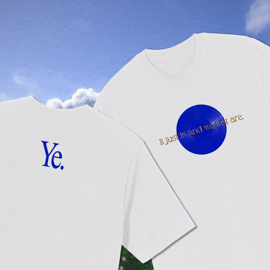 "YE"(Unisex) Embroidered Oversized T